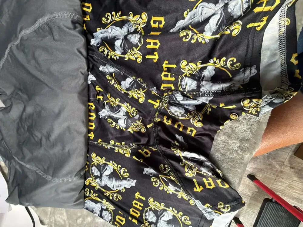 Urban Extreme Men's Performance Boxer Briefs 4-Pack, Baroque 'GOAT' Print, Size